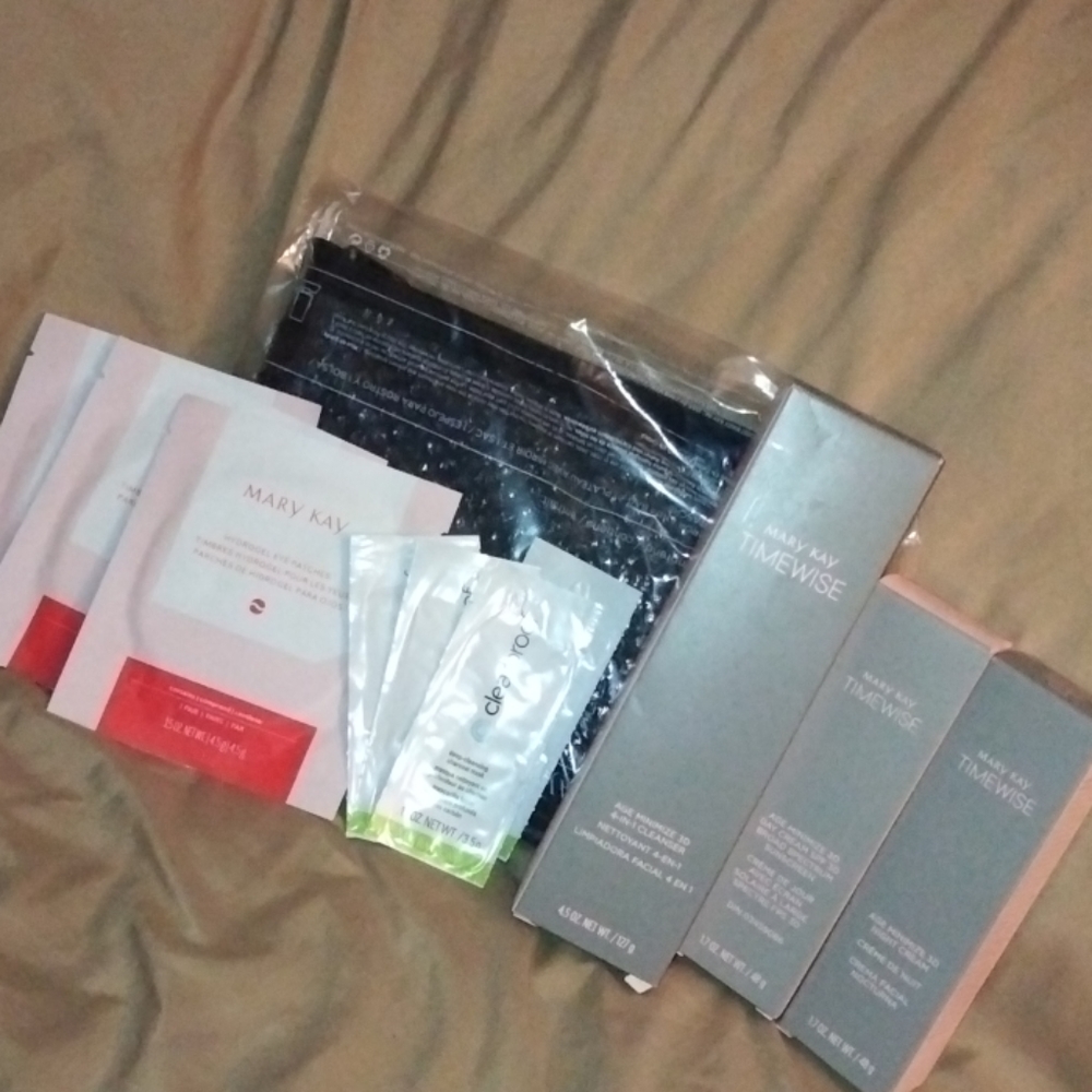 Mary Kay facial kit